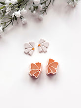 Load image into Gallery viewer, Organic Semi-flower Polymer Clay Cutters