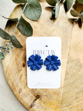 Load image into Gallery viewer, Statement Stud