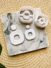 Load image into Gallery viewer, Rounded Square Donut