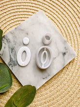 Load image into Gallery viewer, Organic Oval Clay Cutter Set