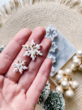 Load image into Gallery viewer, Snowflake Christmas Clay Cutters