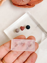 Load image into Gallery viewer, Mini Diamond Shapes Mold