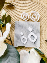 Load image into Gallery viewer, Organic Donut Clay Cutter