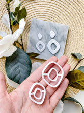 Load image into Gallery viewer, Organic Donut Clay Cutter