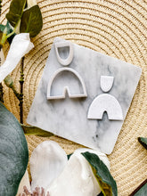 Load image into Gallery viewer, Organic Arch Set The Lola