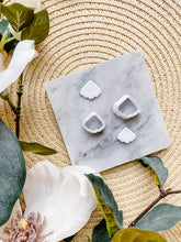 Load image into Gallery viewer, Mini Shell Clay Cutter