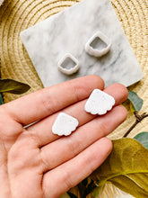 Load image into Gallery viewer, Mini Shell Clay Cutter