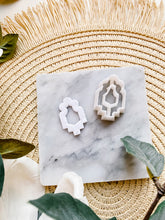 Load image into Gallery viewer, Funky Moroccan Window Frame Clay Cutter