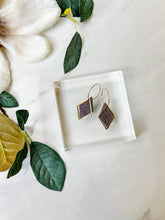 Load image into Gallery viewer, The Yvonne