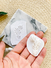 Load image into Gallery viewer, Plant Embossing Stamp
