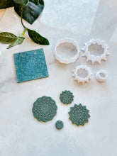 Load image into Gallery viewer, Mandala Texture Mat 09