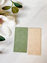 Load image into Gallery viewer, Palm Leaves Texture Mat
