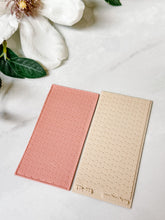 Load image into Gallery viewer, Waved Scallops Texture Mat