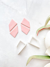 Load image into Gallery viewer, Rhombus Set Sliced Polymer Clay Cutter