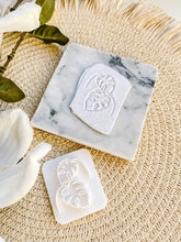 Load image into Gallery viewer, Monstera Plant Stamp