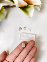 Load image into Gallery viewer, Snowflake Micro Mold
