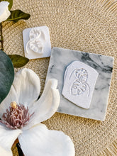 Load image into Gallery viewer, Monstera Plant Stamp