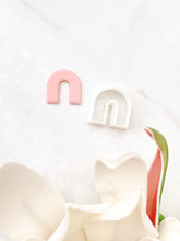 Load image into Gallery viewer, Arch Regular Polymer Clay Cutter