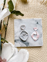 Load image into Gallery viewer, Valentine’s Organic Donut Cutter Set
