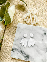 Load image into Gallery viewer, Art Deco Wings Polymer Clay Cutters Set