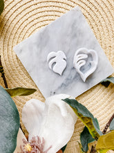 Load image into Gallery viewer, Monstera Leaf Polymer Clay Cutter