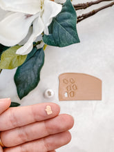 Load image into Gallery viewer, Christmas Mitten Micro Polymer Clay Cutter