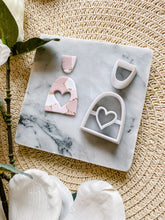 Load image into Gallery viewer, Valentine’s Arch Dangle Set