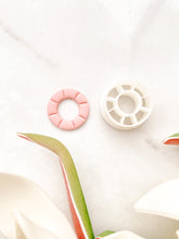 Load image into Gallery viewer, Swimming Belt Polymer Clay Cutter