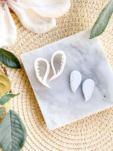 Load image into Gallery viewer, Wings Set Polymer Clay Cutter
