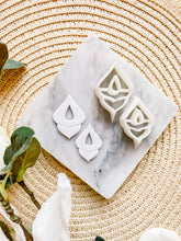 Load image into Gallery viewer, Art Deco Shape Polymer Clay Cutter