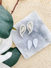 Load image into Gallery viewer, Detailed Wings Set Polymer Clay Cutters