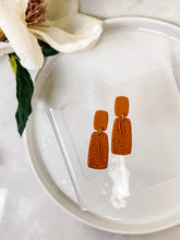 Load image into Gallery viewer, The Jasmine in Deep Orange