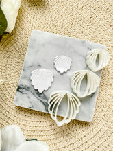 Load image into Gallery viewer, Scalloped Shell Polymer Clay Cutter