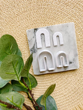 Load image into Gallery viewer, Regular Arch Polymer Clay Cutters PCC1057
