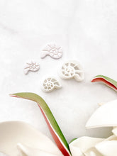 Load image into Gallery viewer, Seashell Rapa Polymer Clay Cutter