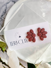 Load image into Gallery viewer, Half Flower Stud