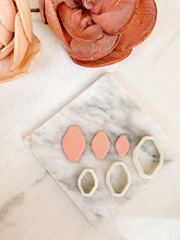 Load image into Gallery viewer, Rhombus Geometric Polymer Clay Cutter