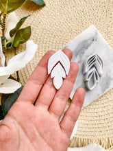 Load image into Gallery viewer, Art Deco Shape Polymer Clay Cutter PCC1096