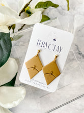 Load image into Gallery viewer, The Madison