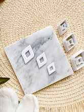 Load image into Gallery viewer, Rhombus Donut Polymer Clay Cutter