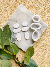 Load image into Gallery viewer, Pebbles Dangle Set Polymer Clay Cutters