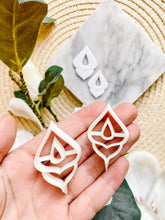 Load image into Gallery viewer, Art Deco Shape Polymer Clay Cutter