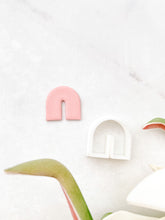 Load image into Gallery viewer, Arch Slim Polymer Clay Cutter