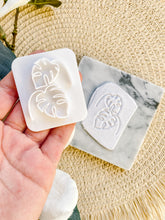 Load image into Gallery viewer, Monstera Plant Stamp