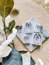 Load image into Gallery viewer, Arch Donut Clay Cutters