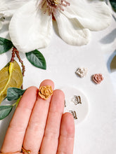 Load image into Gallery viewer, Roses Stud Mold