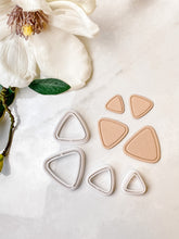 Load image into Gallery viewer, Framed Triangle Polymer Clay Cutters