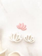 Load image into Gallery viewer, Lotus Polymer Clay Cutter