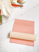 Load image into Gallery viewer, Chevron Pattern Texture Roller