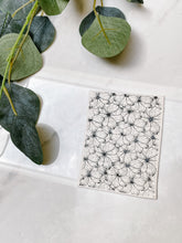 Load image into Gallery viewer, Large Flowers Silk Screen